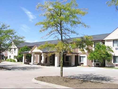 Motel Super 8 By Wyndham Clive Ia Exterior foto